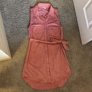 Francesca's Collections Pink Sleeveless Dress